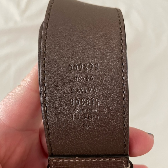 Hard to find Gucci bum bag - Picture 4 of 5